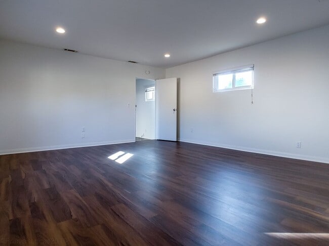 Building Photo - 13312 Markdale Ave