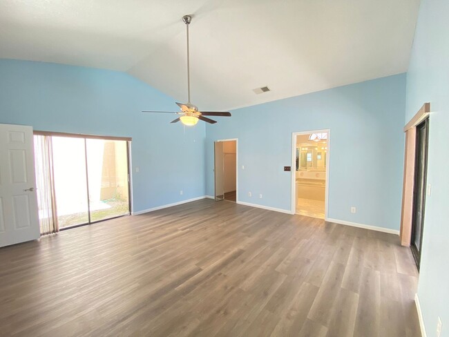 Building Photo - Spacious 3-Bedroom Home with Private Pool ...