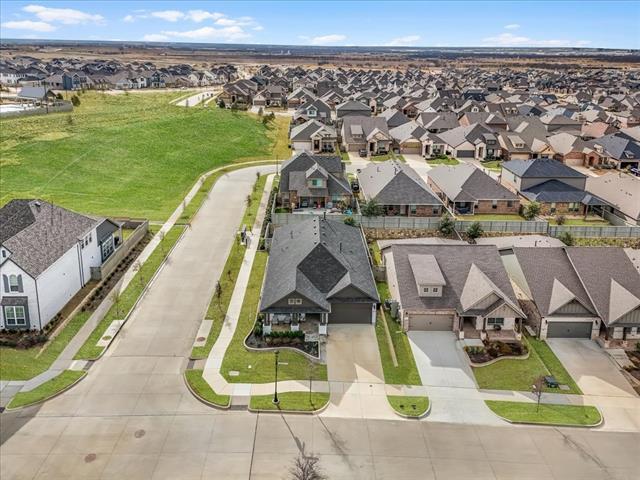 Building Photo - 2301 Shorthorn Dr