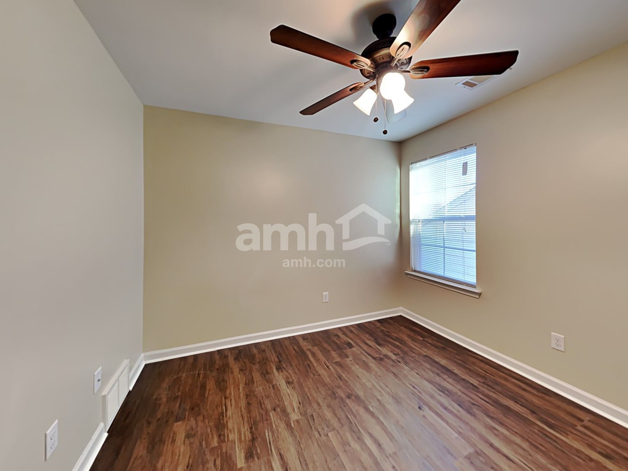 Building Photo - 1246 Carlton Ridge Dr