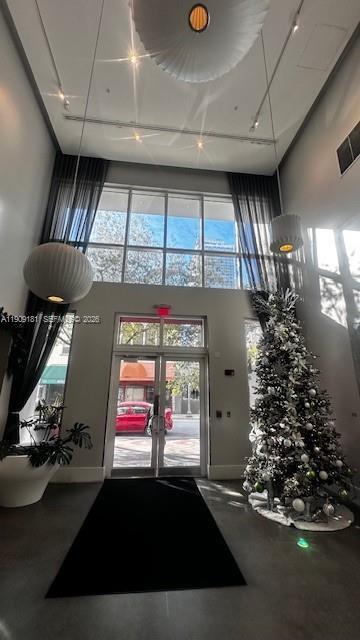 Building Photo - 133 NE 2nd Ave