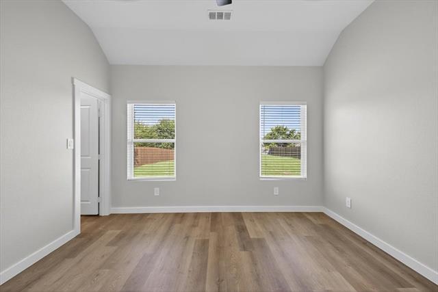 Building Photo - 122 Wood St