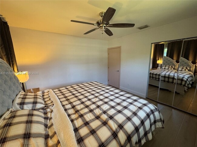 Building Photo - 13451 SW 74th Ave