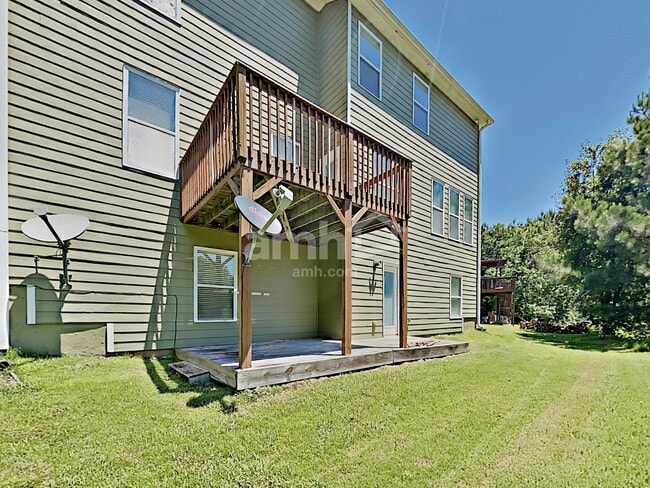 Building Photo - 409 Avery Ct