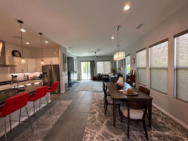 Building Photo - Short term Furnished home in the desirable 55+ community of Del Webb Available November-February