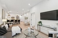 Building Photo - 30 W Allens Ln