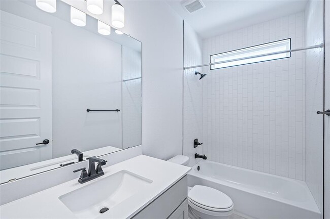 Building Photo - 6812 Rounded Pebble Ln