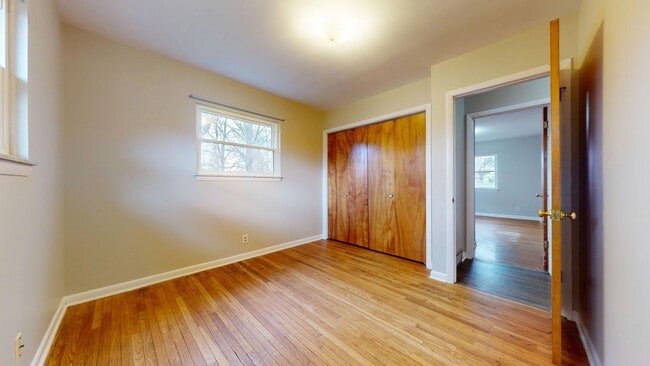 Building Photo - Shelby Schools, 3+ Bedrooms, Next to 1st Baptist Church!