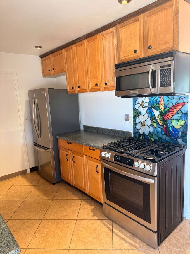 Building Photo - $3,500 - 3 Bed / 1 Bath House in Chula Vista with a Large Yard!