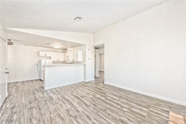Building Photo - 2684 Bryandouglas Dr