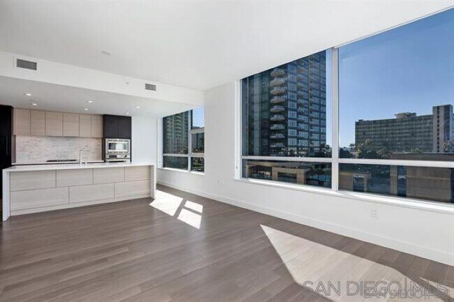 Building Photo - 1388 Kettner Blvd