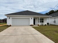 Building Photo - 2940 Hall Ave