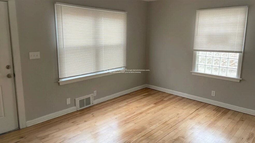 Building Photo - 5951 N 64th St