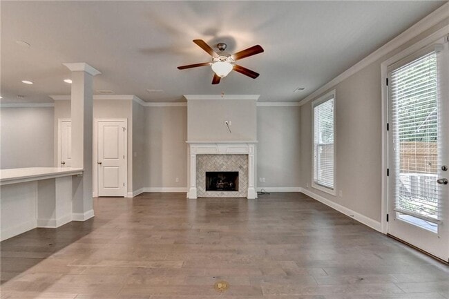 Building Photo - 5240 Cresslyn Rdg