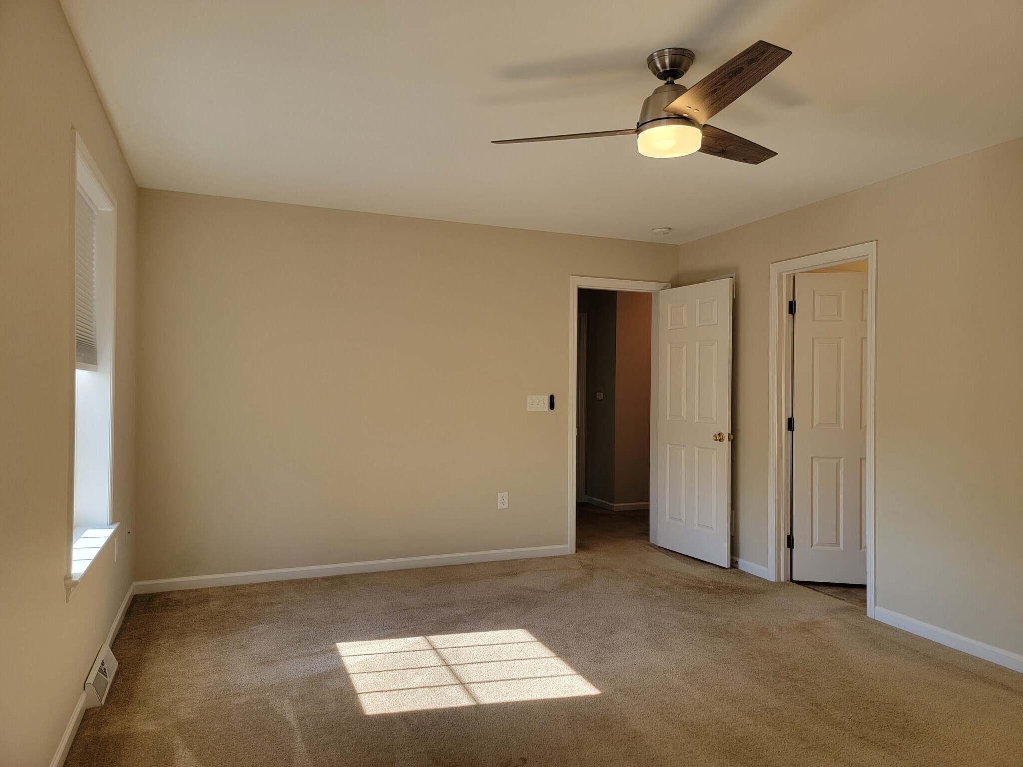 Building Photo - 709 Palmer Cir