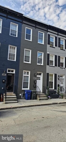Building Photo - 1531 W Fairmount Ave