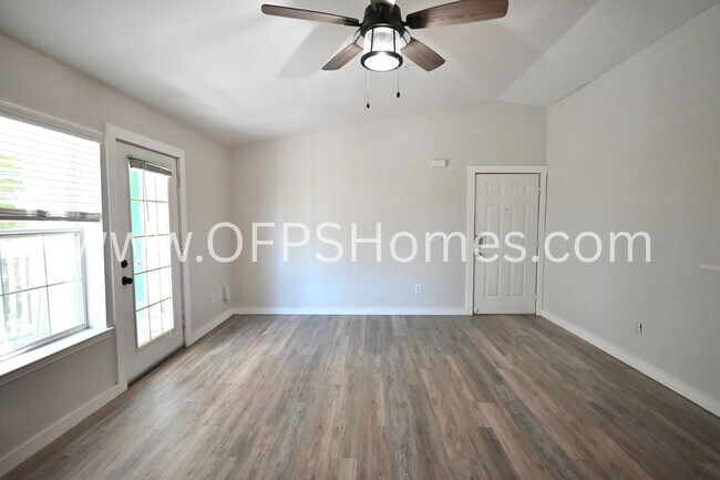 Building Photo - 4030 Dancing Cloud Ct