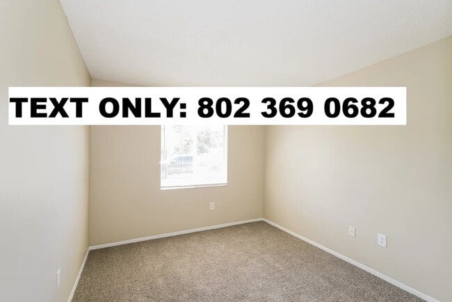 Building Photo - 1212 Blufield Ave