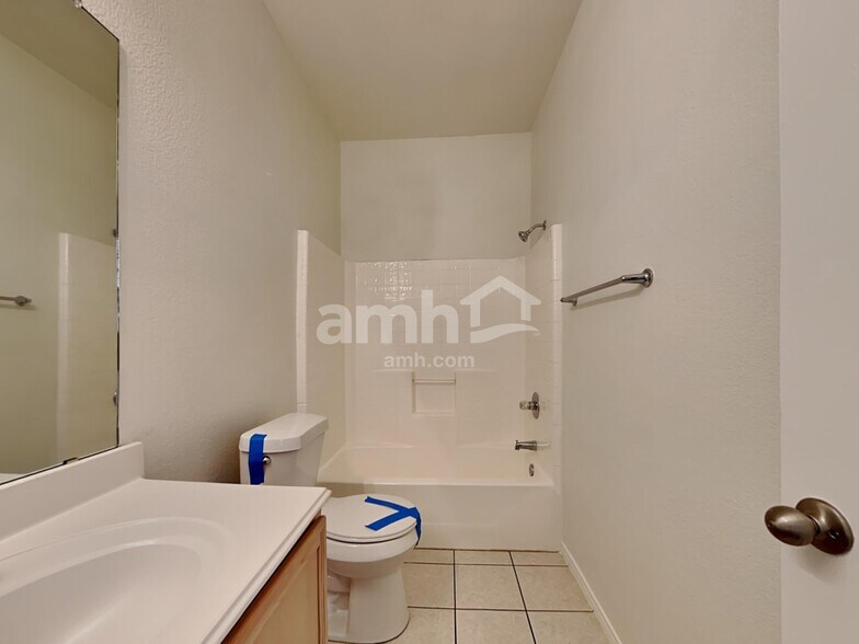 Building Photo - 13344 Dove Ranch Rd