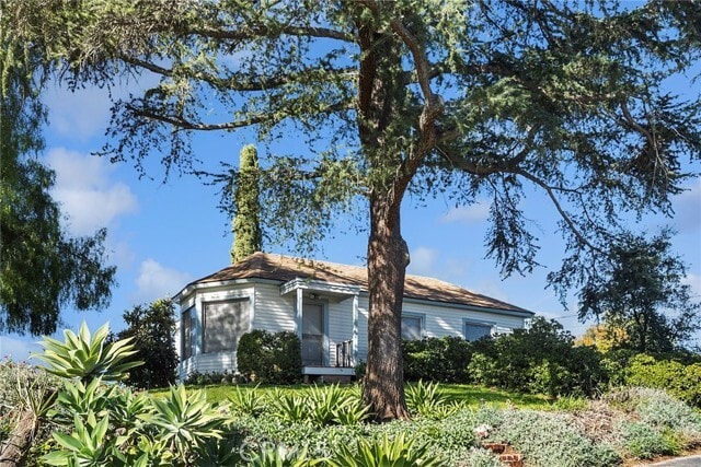 Building Photo - 1473 Vista Del Valle Way