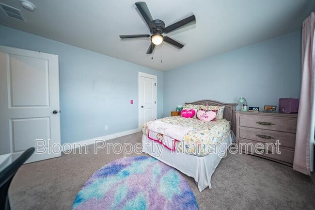 Building Photo - 5008 Cedar Brush Ct