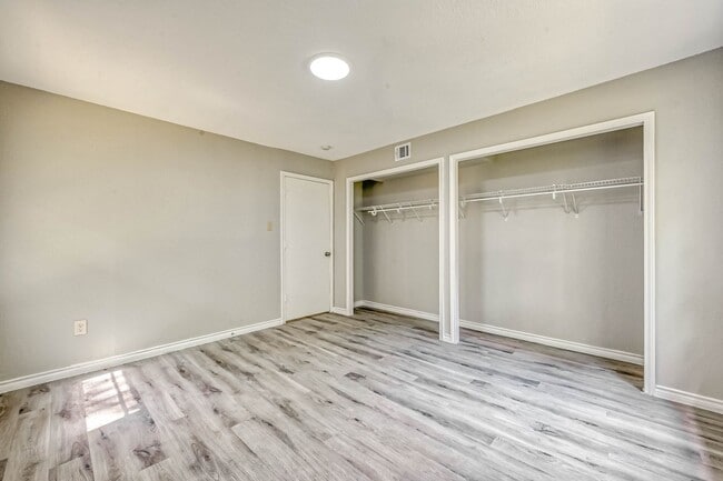 Building Photo - Affordable 3BD/2BA single-family house!