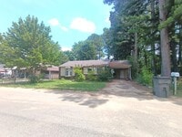 Building Photo - Cozy 2Bed/2Bath House