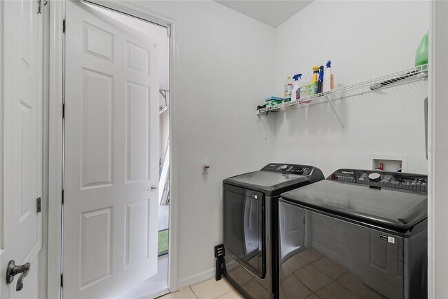 Building Photo - 1006 Costa Mesa Ln