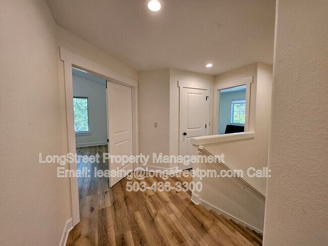 Building Photo - 11819 SW 60th Ave