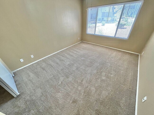 Building Photo - 3065 Casey Dr