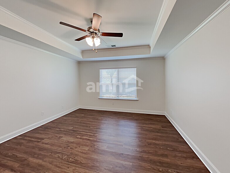 Building Photo - 688 Woodall Rd