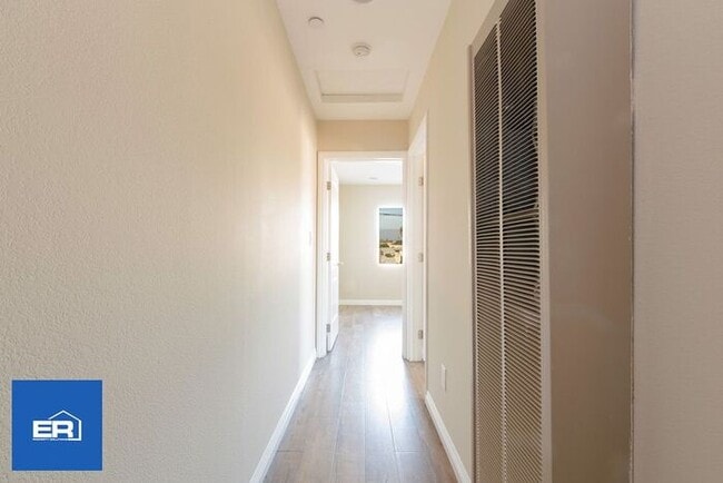 Building Photo - 3 Bed Home in Los Angeles CA for Rent 90033 Garage Available