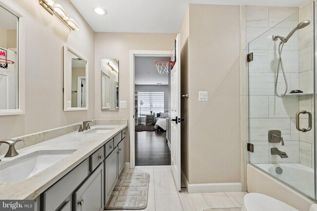 Building Photo - 13677 Sweet Woodruff Ln
