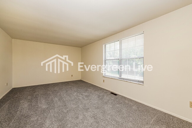 Building Photo - 8113 Mt Aetna St