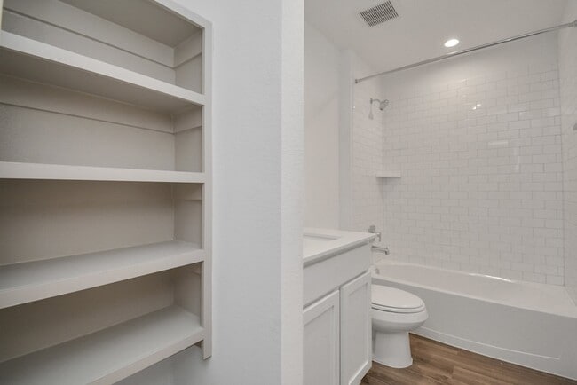 Building Photo - 7810 Brumbly Ln