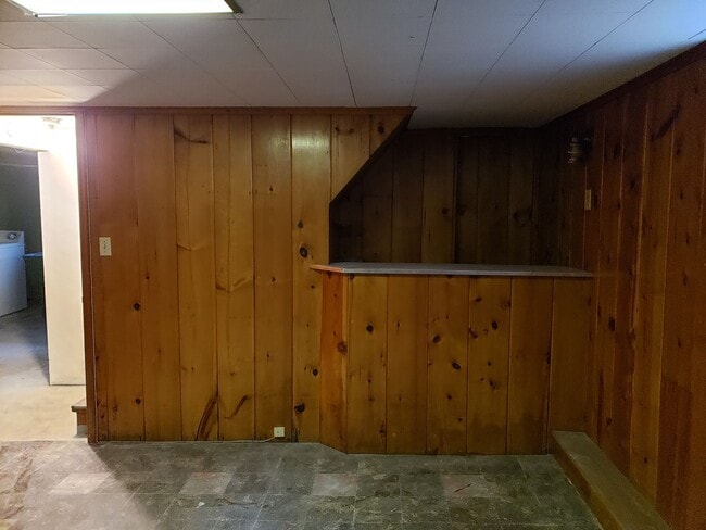 Building Photo - Beautiful 4 bedroom in Mac Groveland area