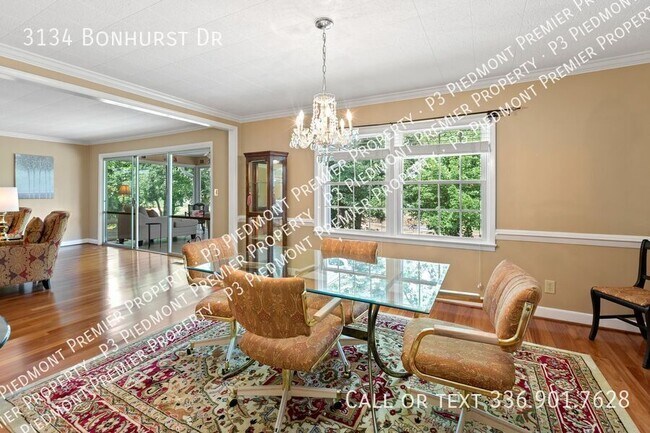 Building Photo - 3134 Bonhurst Dr