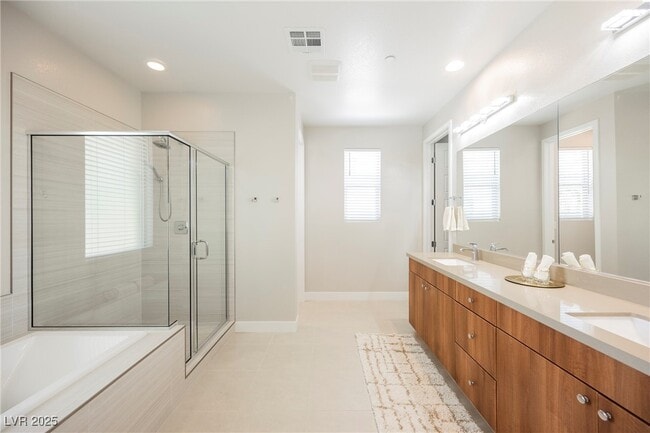 Building Photo - 11262 Cactus Tower Ave