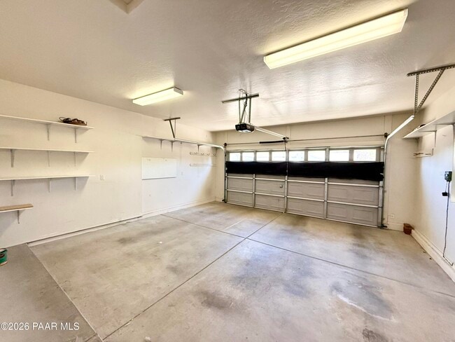 Building Photo - 1210 Gardenia Ln