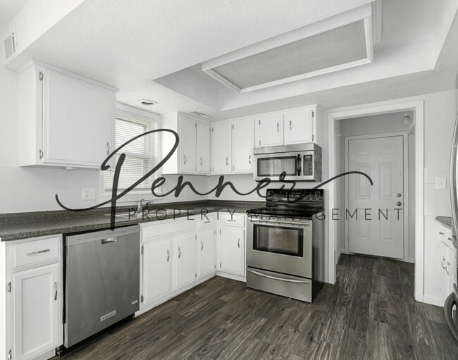 Building Photo - 1606 Blueberry Dr