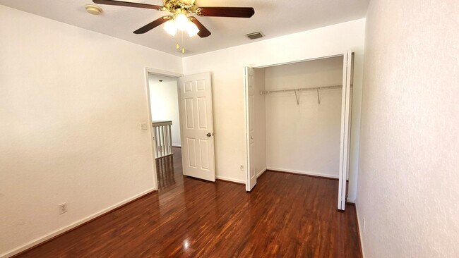Building Photo - 4088 Lake Tahoe Cir