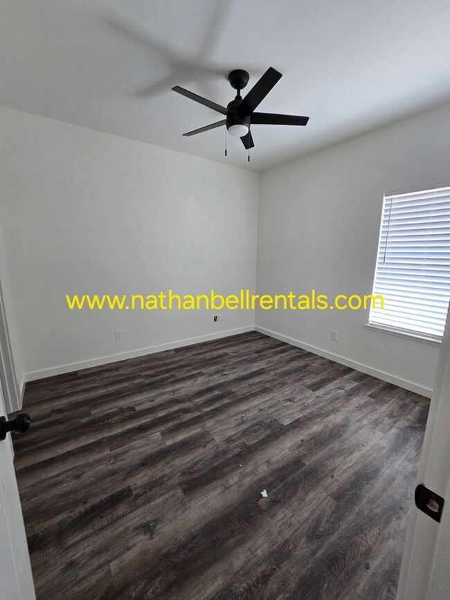 Building Photo - 269 Chisholm Trail
