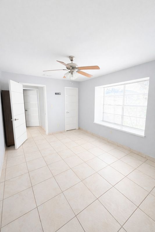Building Photo - 312 Gastel Cir