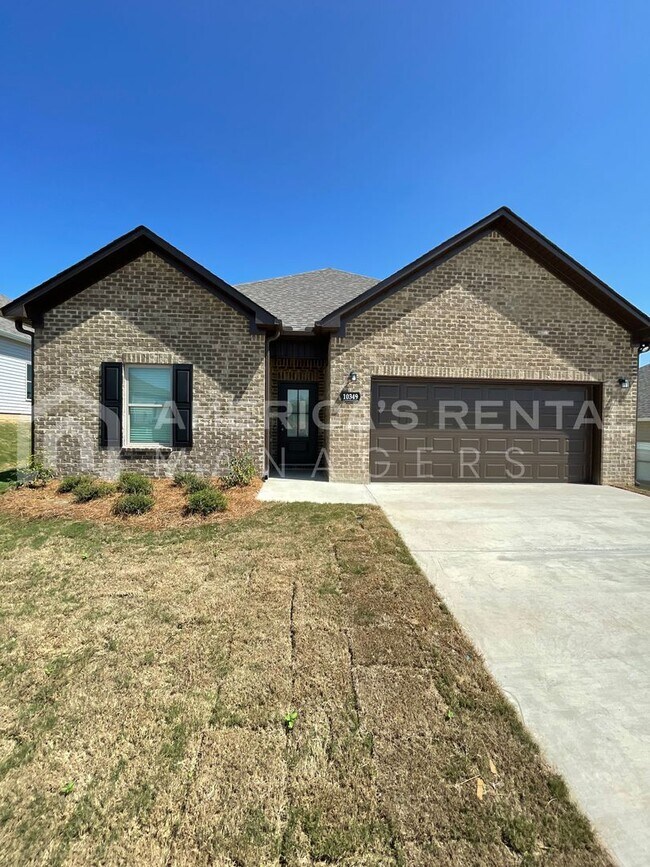 Primary Photo - Home for Rent in Brookwood, AL!!! COMING S...