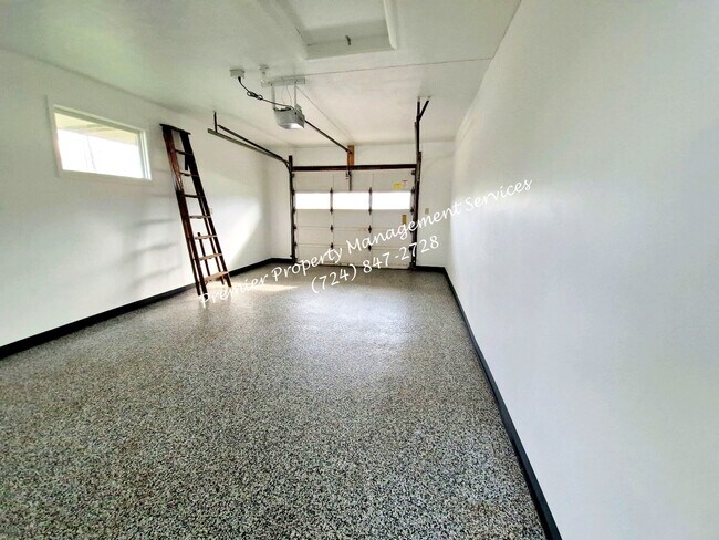 Building Photo - 1820 9th Ave