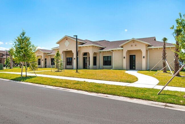 Building Photo - 9851 E Verona Cir