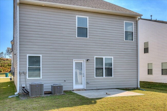 Building Photo - 1412 Deer Hollow Run