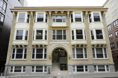Primary Photo - 1 bedroom in seattle WA 98122