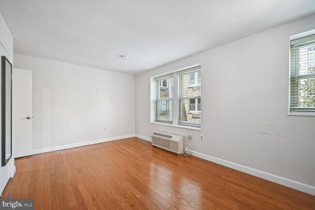 Building Photo - 2440 16th St NW