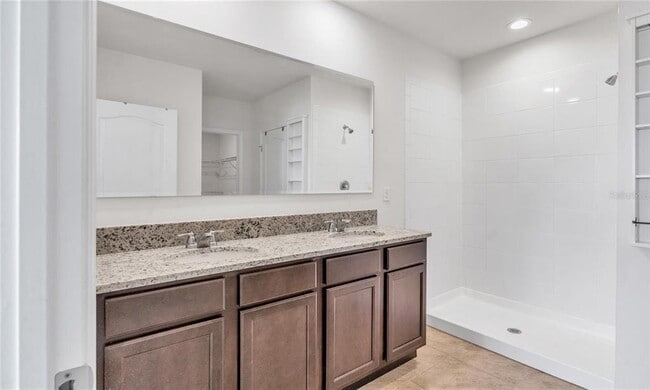 Building Photo - 2904 Long pond Dr